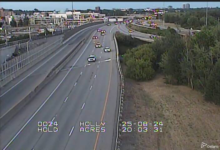 Traffic camera image at 2025-08-25 00:06:00