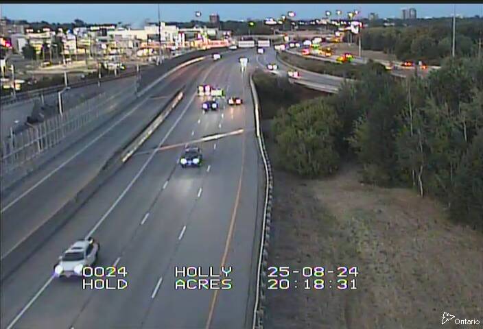 Traffic camera image at 2025-08-25 00:20:49
