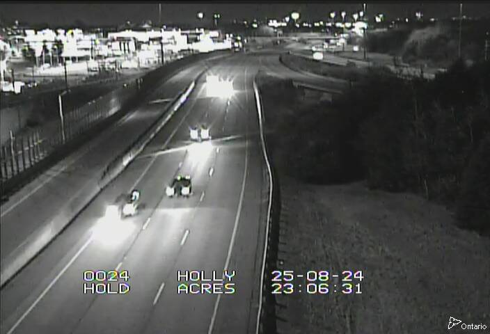 Traffic camera image at 2025-08-25 03:11:06