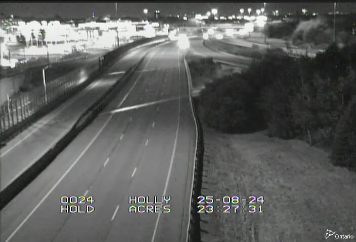 Traffic camera image at 2025-08-25 03:31:10
