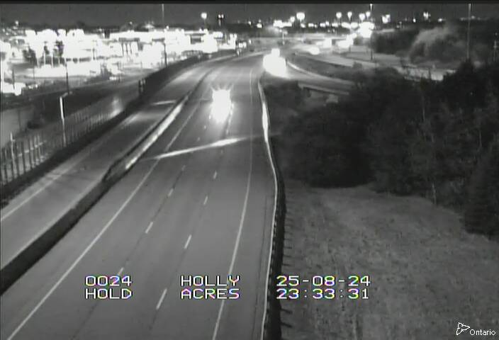 Traffic camera image at 2025-08-25 03:35:50