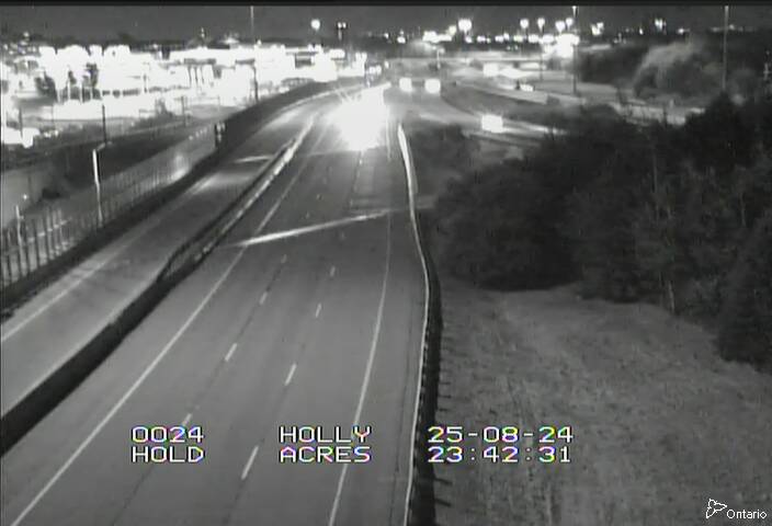 Traffic camera image at 2025-08-25 03:45:57