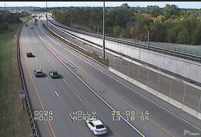 Traffic camera image at 2025-09-14 17:21:00