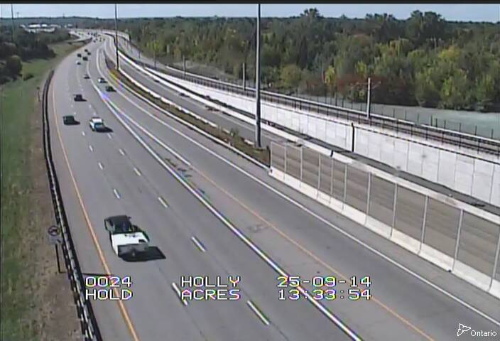 Traffic camera image at 2025-09-14 17:35:59