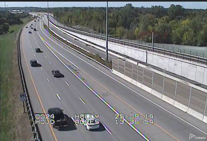 Traffic camera image at 2025-09-14 17:40:56