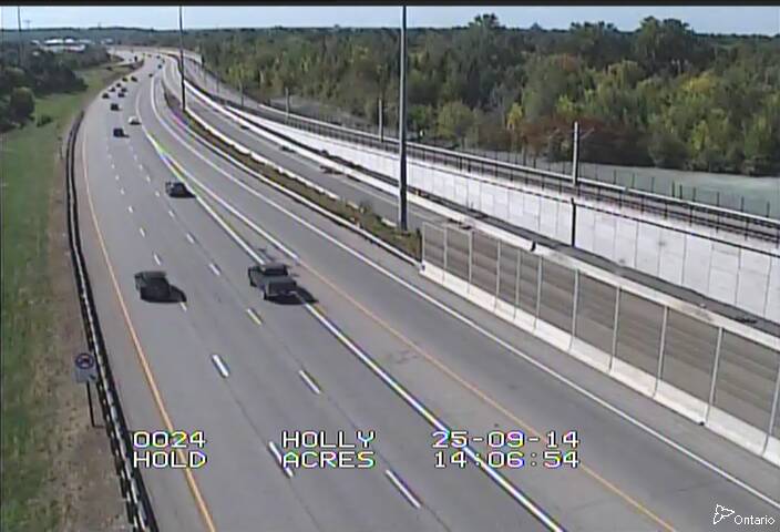 Traffic camera image at 2025-09-14 18:11:01