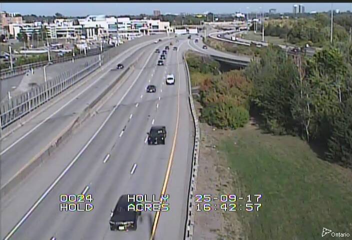 Traffic camera image at 2025-09-17 20:46:02