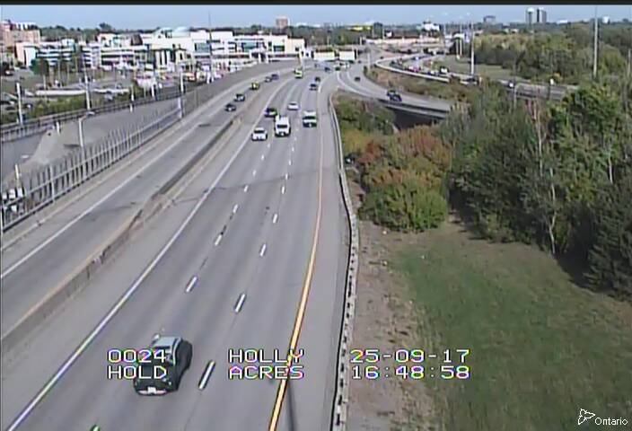 Traffic camera image at 2025-09-17 20:51:03