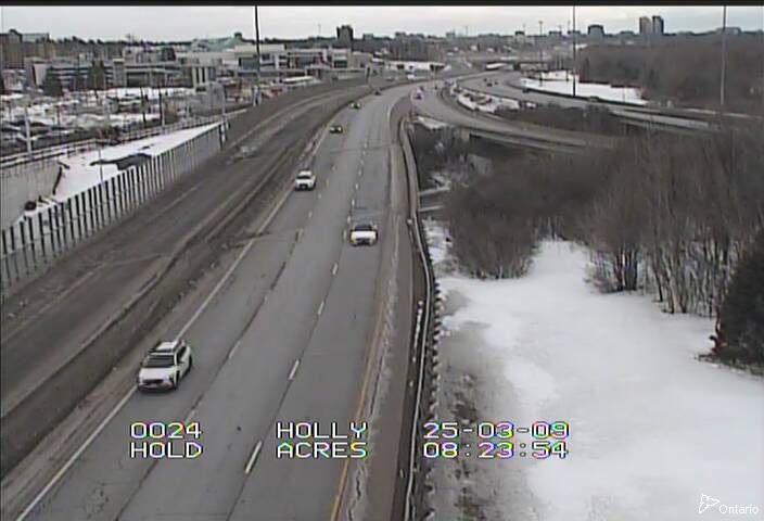 Traffic camera image at 2025-03-09 13:30:40