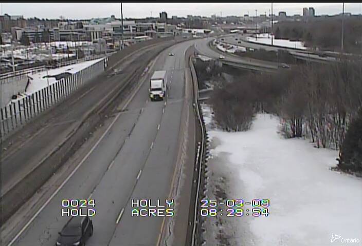 Traffic camera image at 2025-03-09 13:37:14