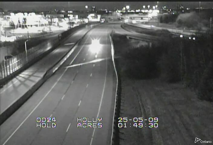 Traffic camera image at 2025-05-09 05:55:40