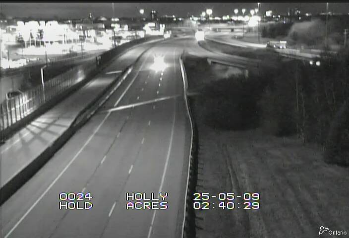 Traffic camera image at 2025-05-09 06:45:42