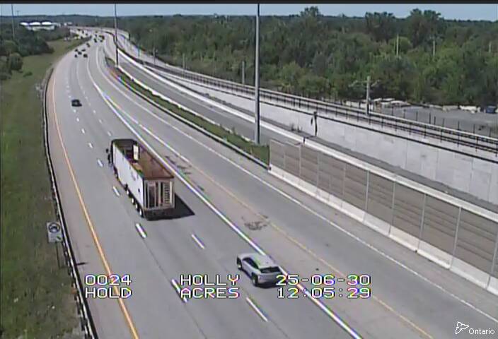 Traffic camera image at 2025-06-30 16:11:06