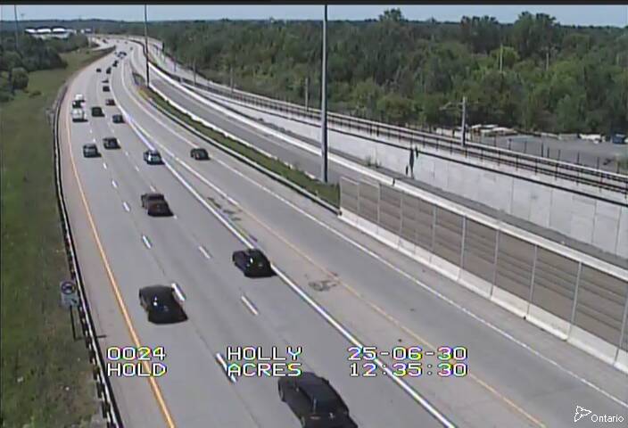 Traffic camera image at 2025-06-30 16:40:57