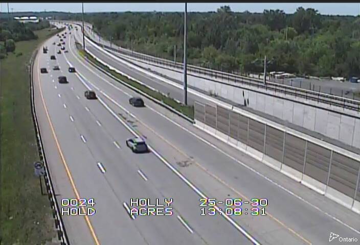 Traffic camera image at 2025-06-30 17:11:11