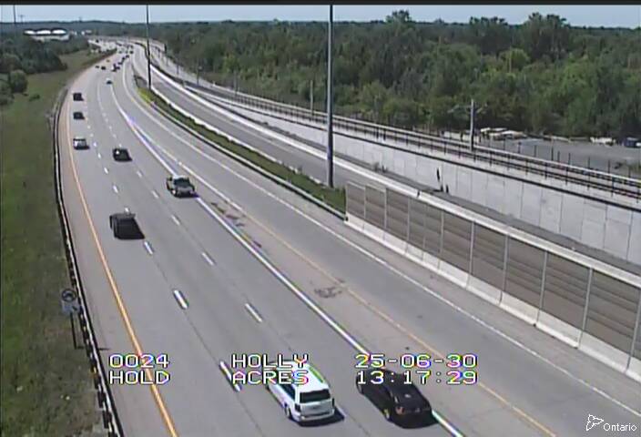 Traffic camera image at 2025-06-30 17:21:09