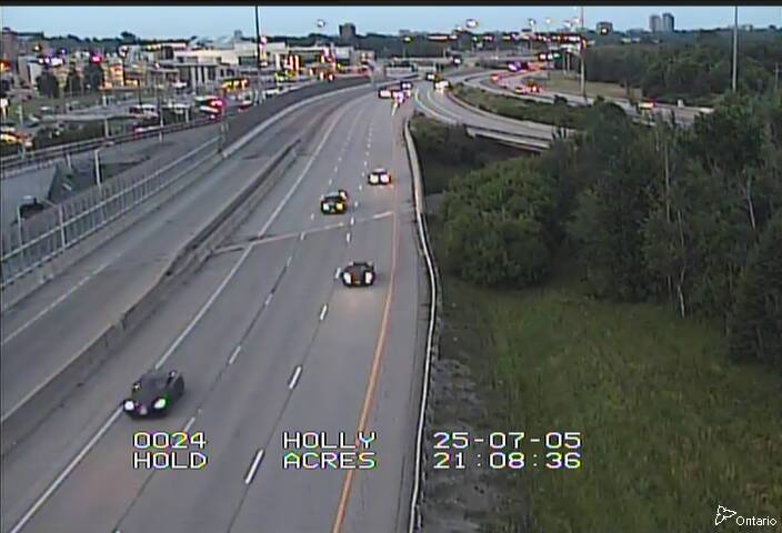 Traffic camera image at 2025-07-06 01:11:12