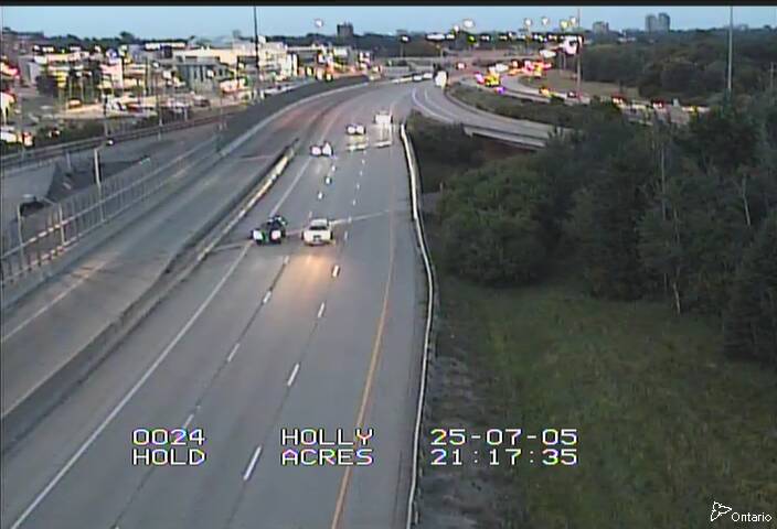 Traffic camera image at 2025-07-06 01:21:01