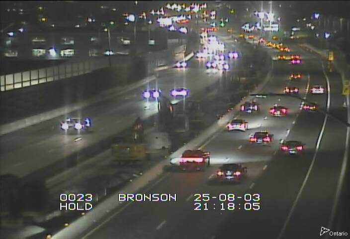 Traffic camera image at 2025-08-04 01:20:51