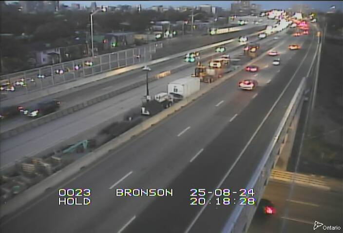 Traffic camera image at 2025-08-25 00:20:49