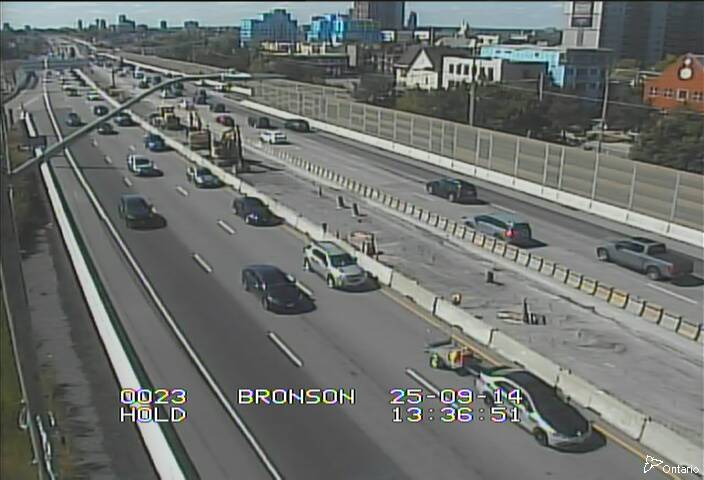 Traffic camera image at 2025-09-14 17:40:56