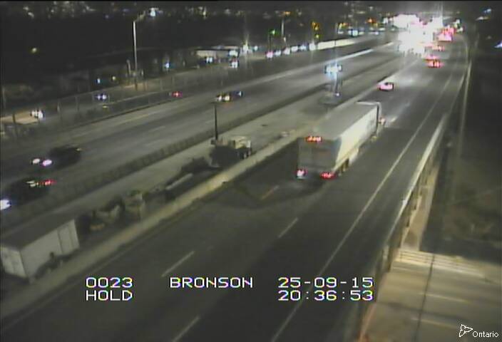 Traffic camera image at 2025-09-16 00:40:51