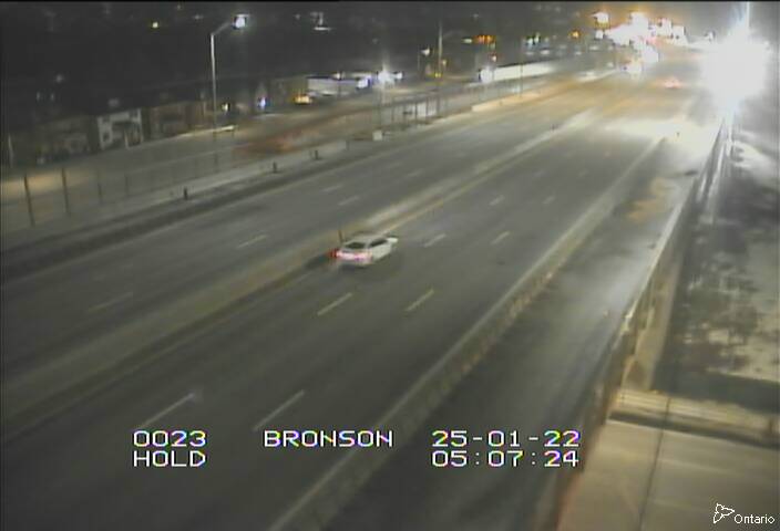 Traffic camera image at 2025-01-22 10:11:17