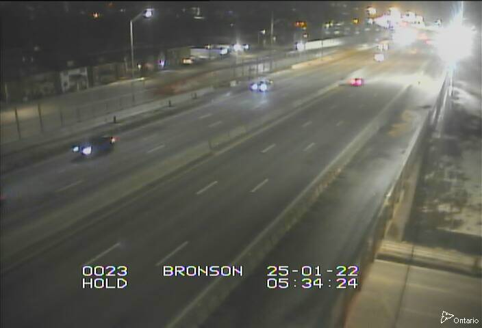 Traffic camera image at 2025-01-22 10:40:54