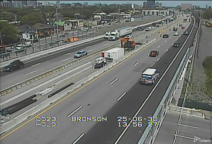 Traffic camera image at 2025-06-30 18:01:01