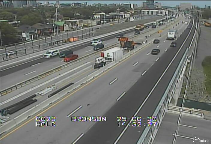 Traffic camera image at 2025-06-30 18:37:38