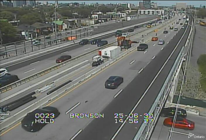 Traffic camera image at 2025-06-30 19:01:01