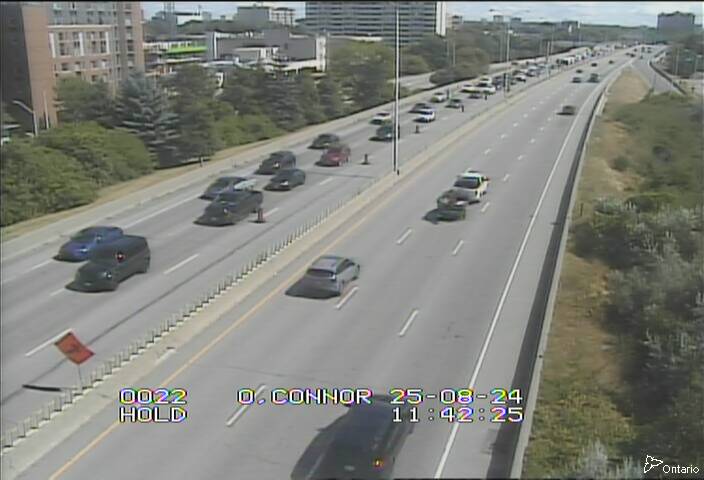 Traffic camera image at 2025-08-24 15:46:03