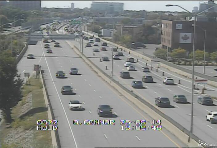 Traffic camera image at 2025-09-14 17:11:06