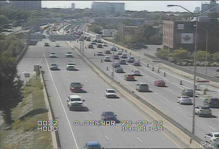 Traffic camera image at 2025-09-14 17:25:56