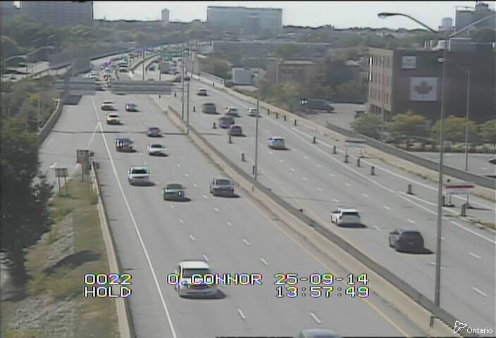 Traffic camera image at 2025-09-14 18:01:21