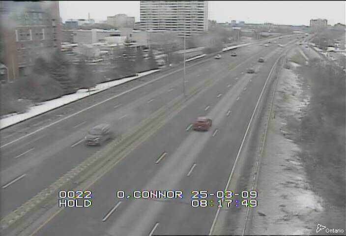 Traffic camera image at 2025-03-09 13:25:42