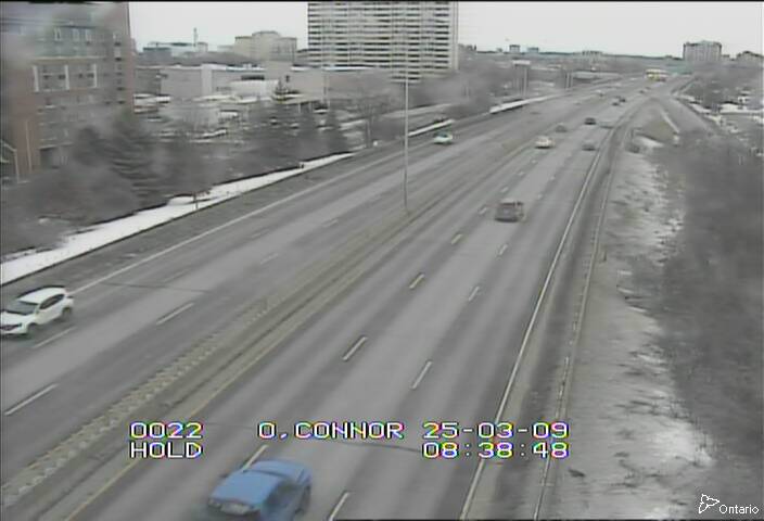 Traffic camera image at 2025-03-09 13:46:04