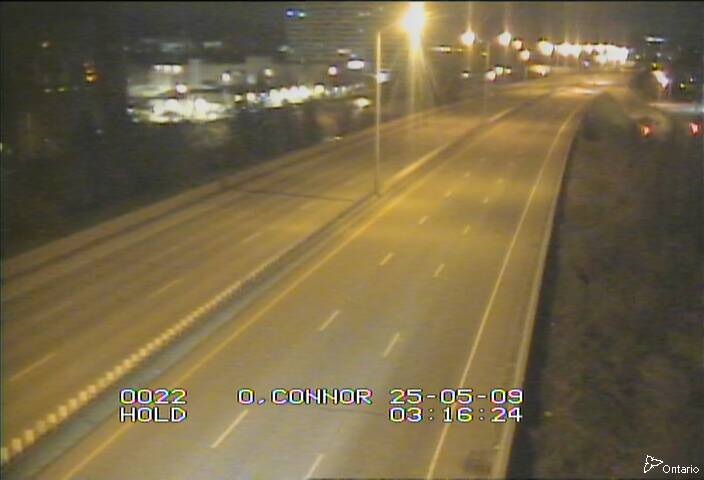 Traffic camera image at 2025-05-09 07:20:45