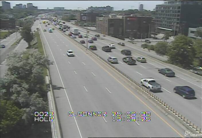 Traffic camera image at 2025-06-30 17:11:11
