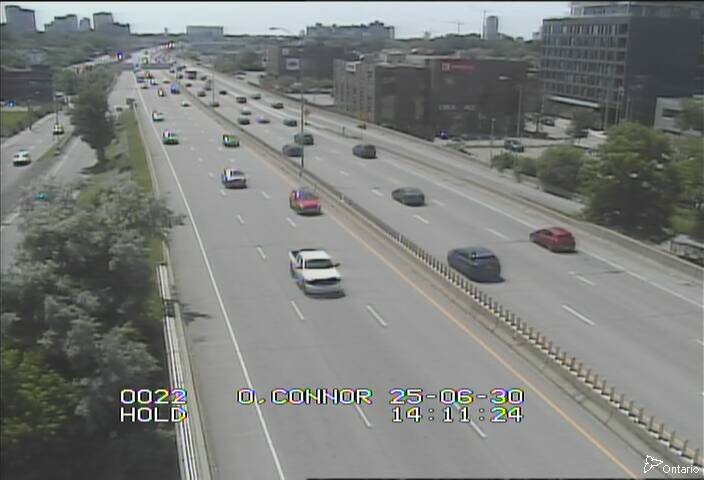 Traffic camera image at 2025-06-30 18:16:03