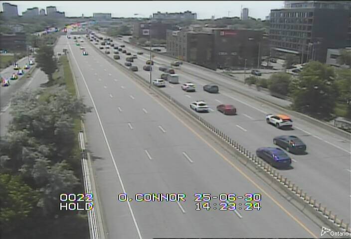 Traffic camera image at 2025-06-30 18:25:59
