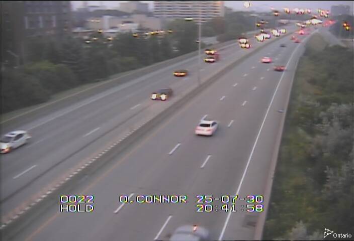 Traffic camera image at 2025-07-31 00:46:03