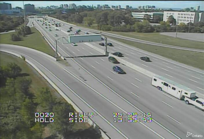 Traffic camera image at 2025-09-14 17:35:59