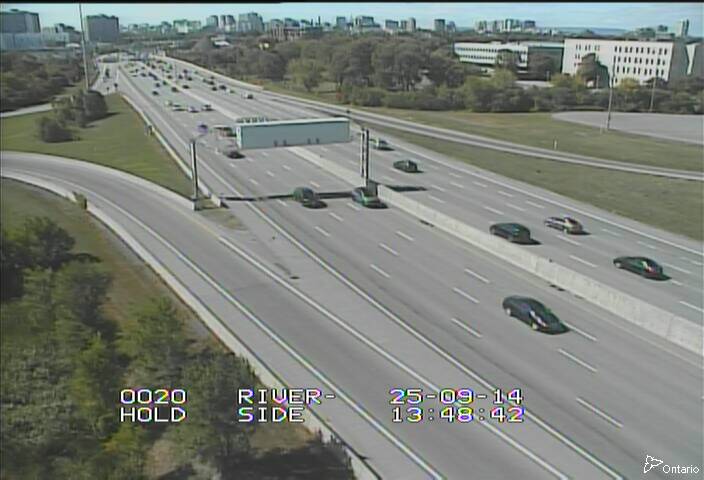 Traffic camera image at 2025-09-14 17:51:10