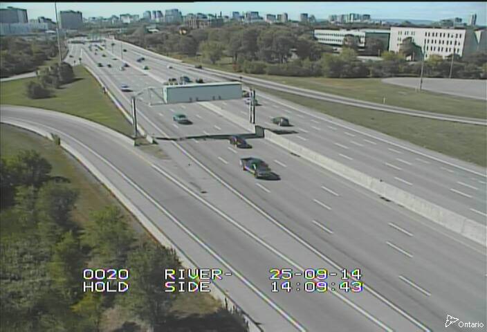 Traffic camera image at 2025-09-14 18:11:01