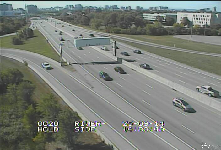 Traffic camera image at 2025-09-14 18:41:09