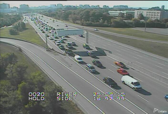Traffic camera image at 2025-09-15 20:45:55