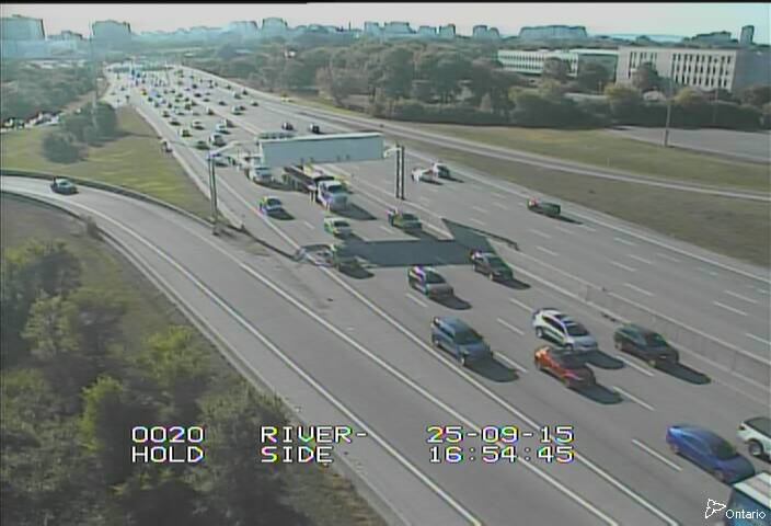 Traffic camera image at 2025-09-15 20:56:06