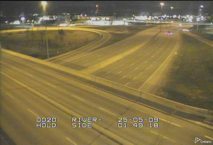 Traffic camera image at 2025-05-09 05:55:40