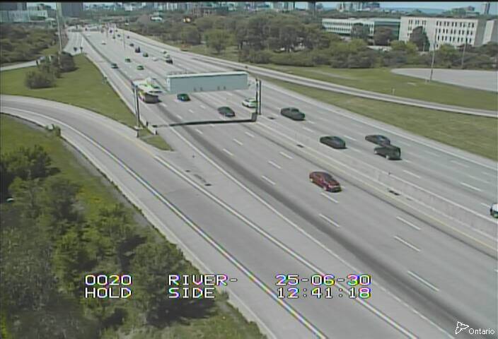 Traffic camera image at 2025-06-30 16:46:05